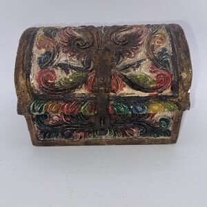 Hand Carved Hinged Decorative Wooden Domed Trinket Keepsake Box